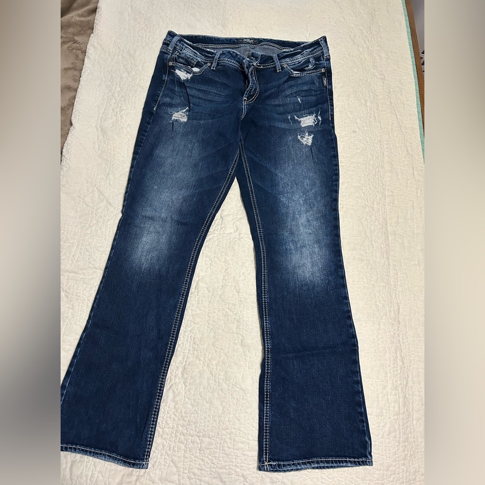 Silver Jeans Women's Dark Blue Flare Jeans